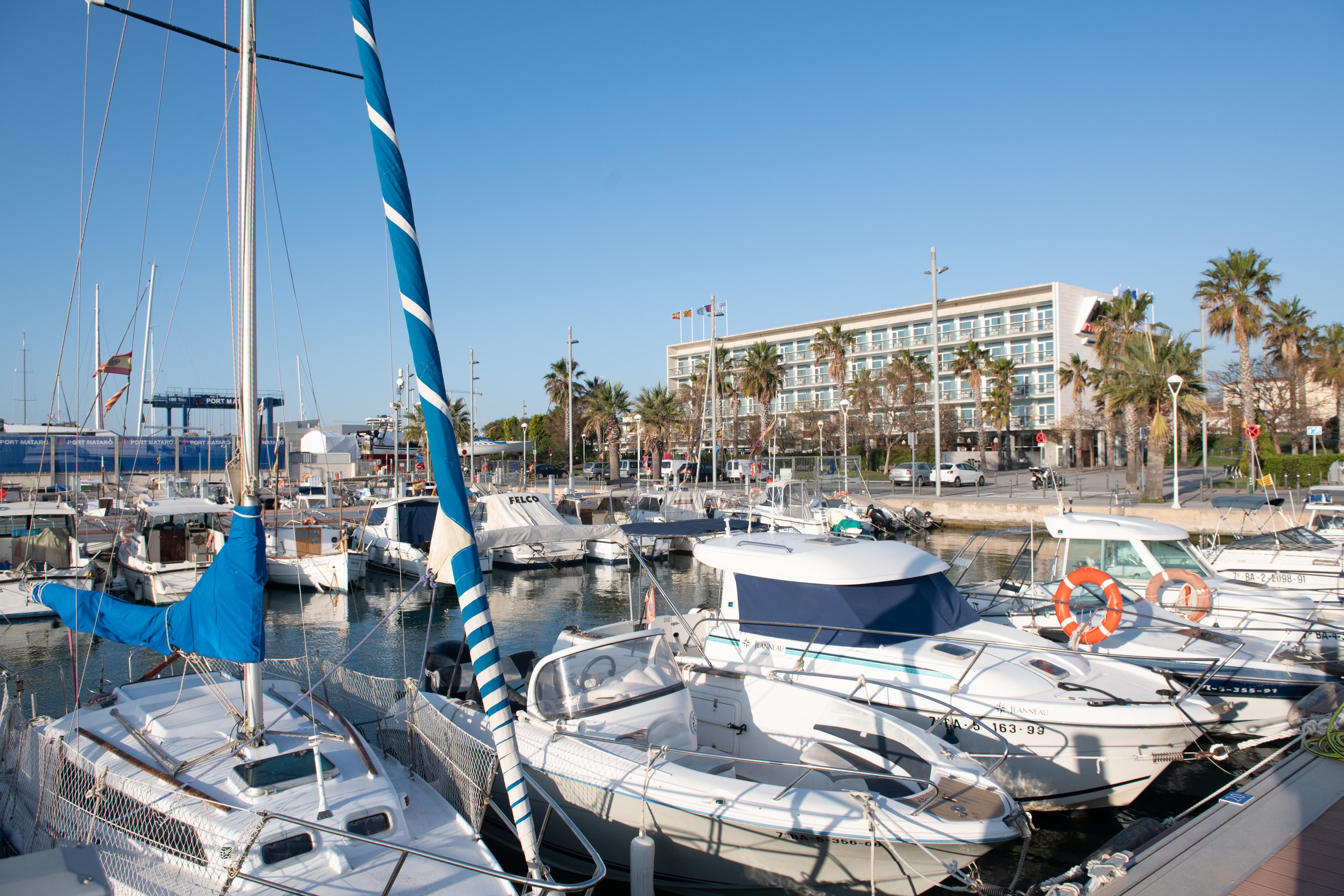 Atenea Port Barcelona Mataro Exterior photo