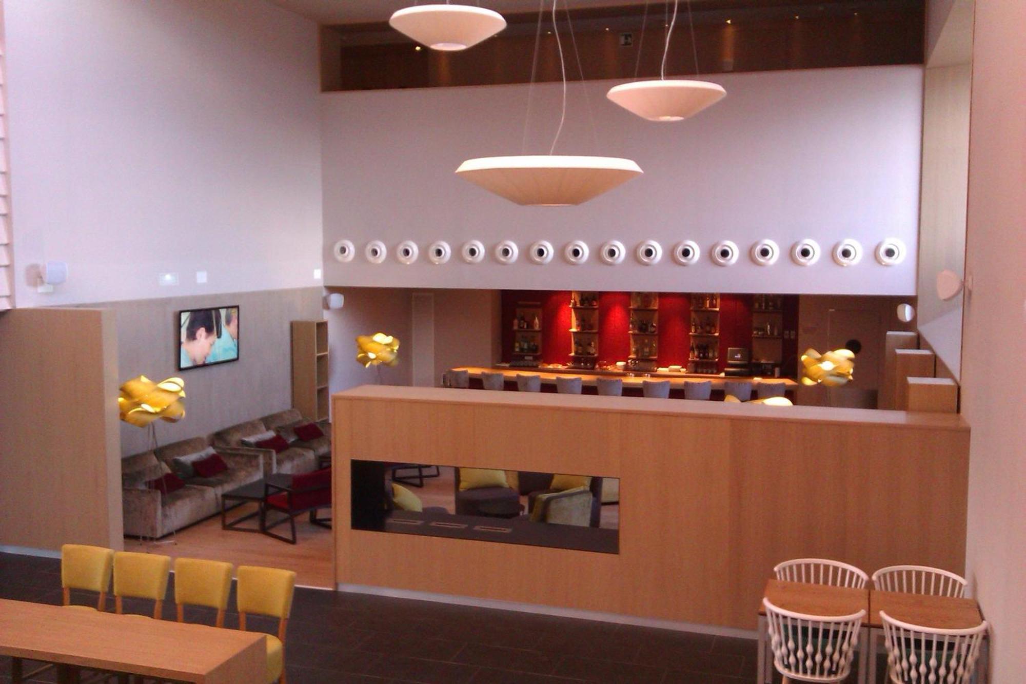 Atenea Port Barcelona Mataro Restaurant photo